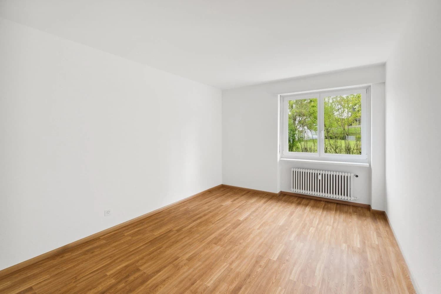 "Ihr neues Zuhause mit Gartensitzplatz"