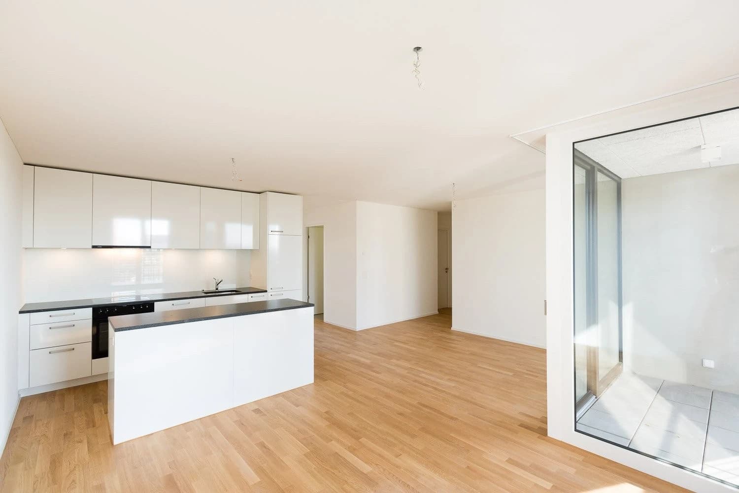 3.5-Zimmer, 70 m², CHF 1'730.--