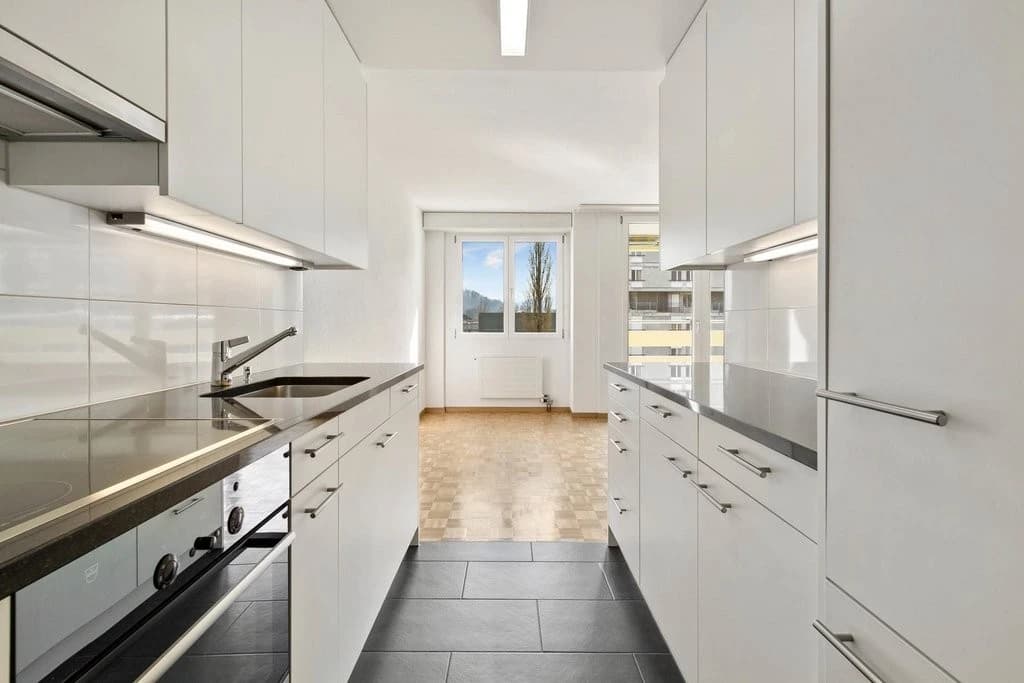 Grosse Familienwohnung mit etlichen Spielmöglichkeiten!