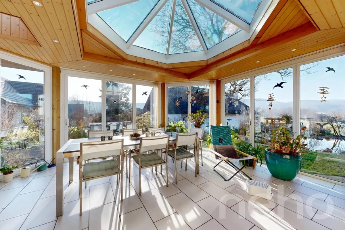 Freistehendes Haus mit grossem Garten und unverbaubarer Sicht