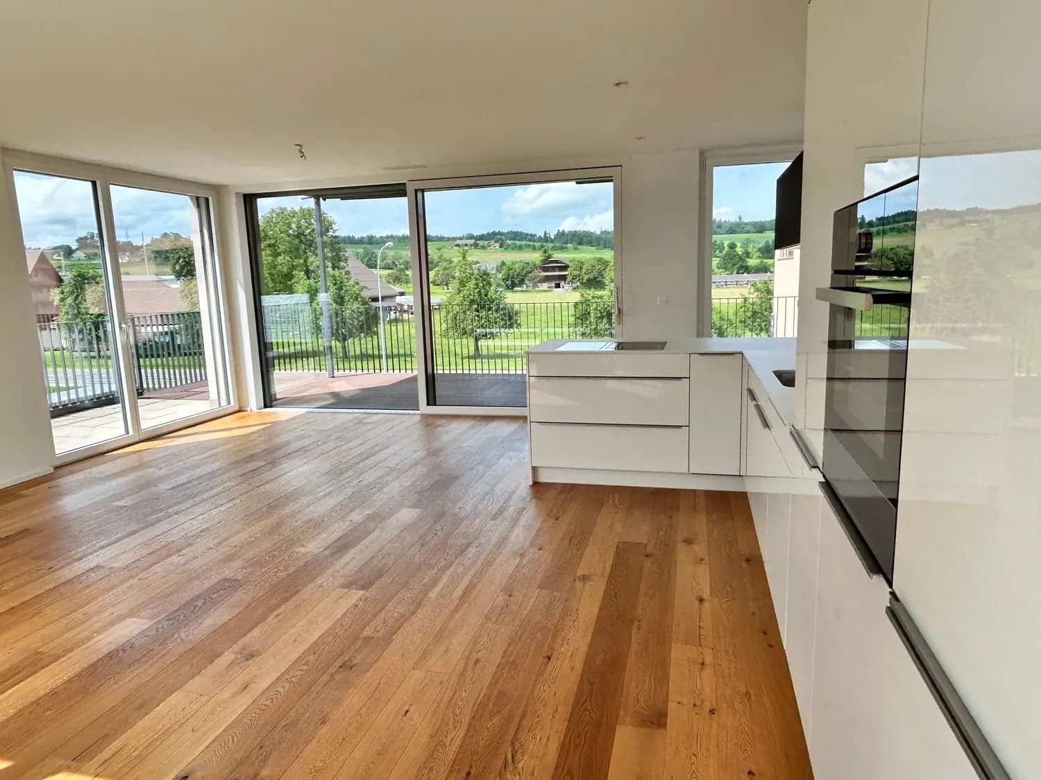 Grosszügige 3.5-Zimmer-Attikawohnung in Neudorf kaufen