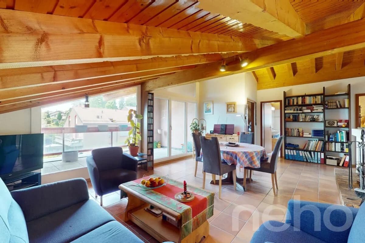 Bel appartement de 3,5 pièces au calme absolu à Savigny