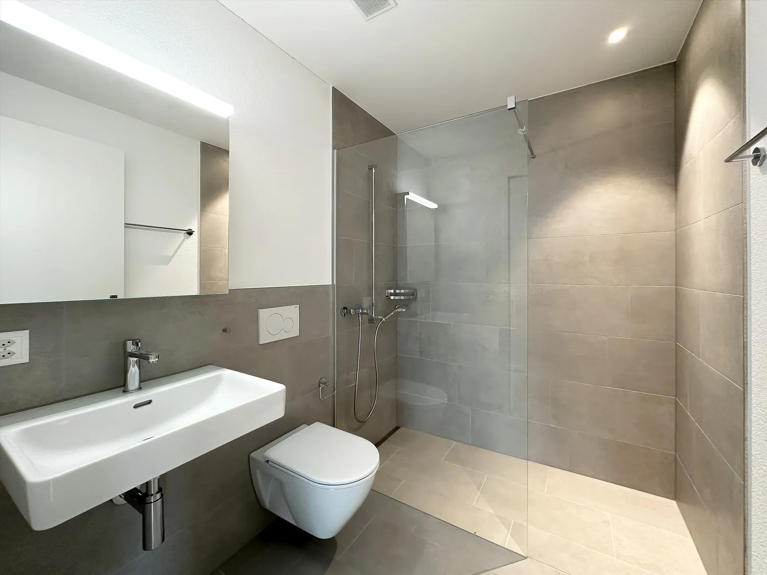 Attraktive Neubauwohnung in ruhigem Quartier!