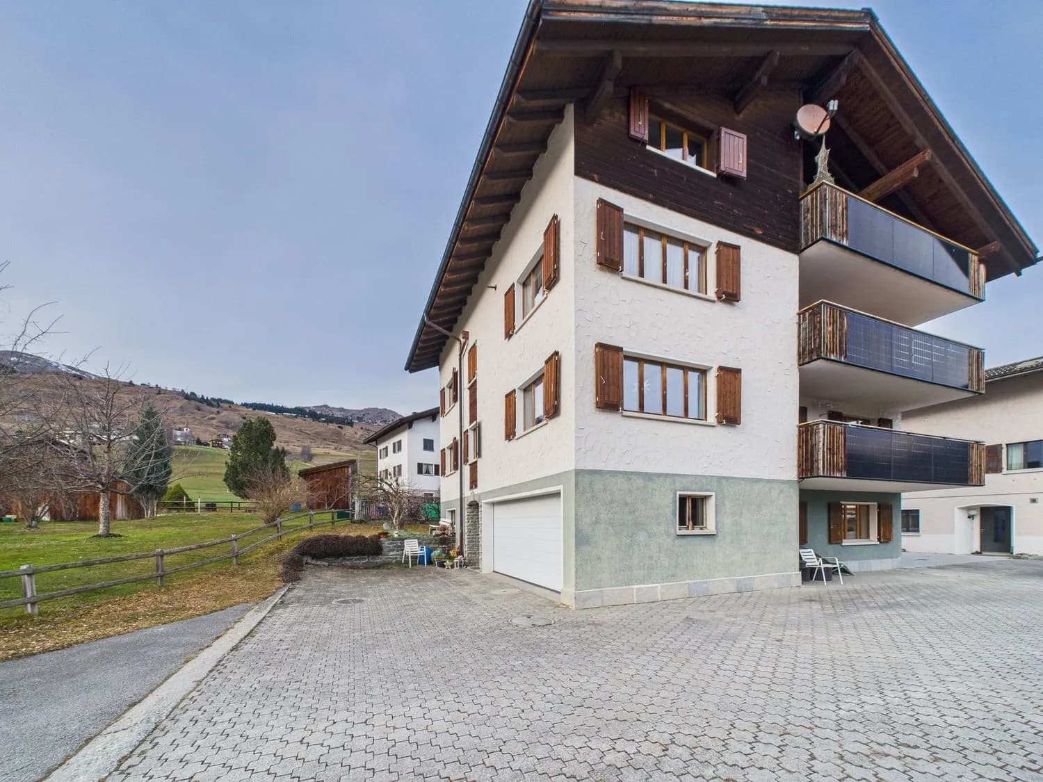 Neu renovierte 2.5-Zimmer-Wohnung mit Abstellraum und Keller, Degen