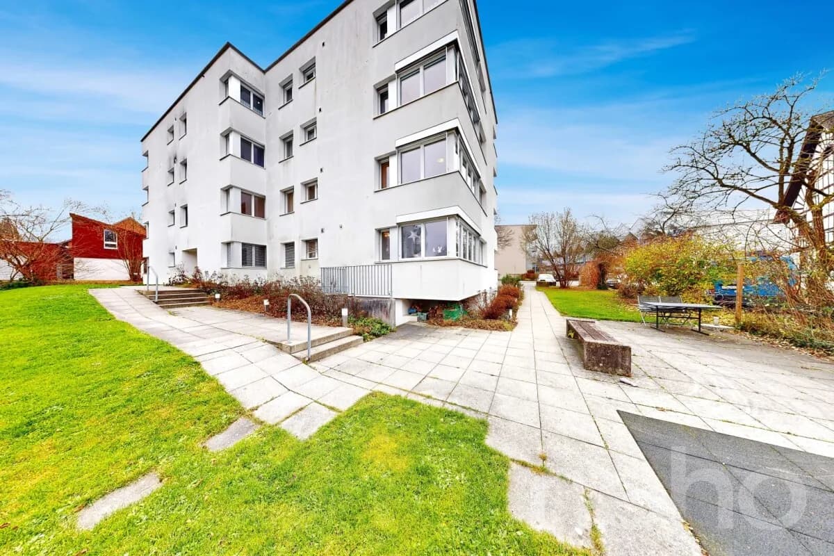 Attraktive 6.5-Zimmer-Wohnung an Toplage