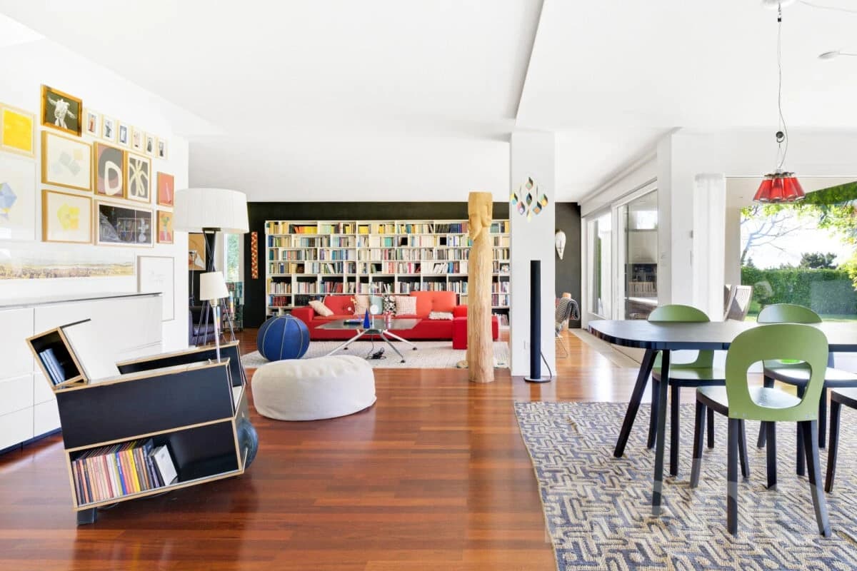 Einfamilienhaus mit Aussenpool  und viel Privatsphäre - Nähe Zürich