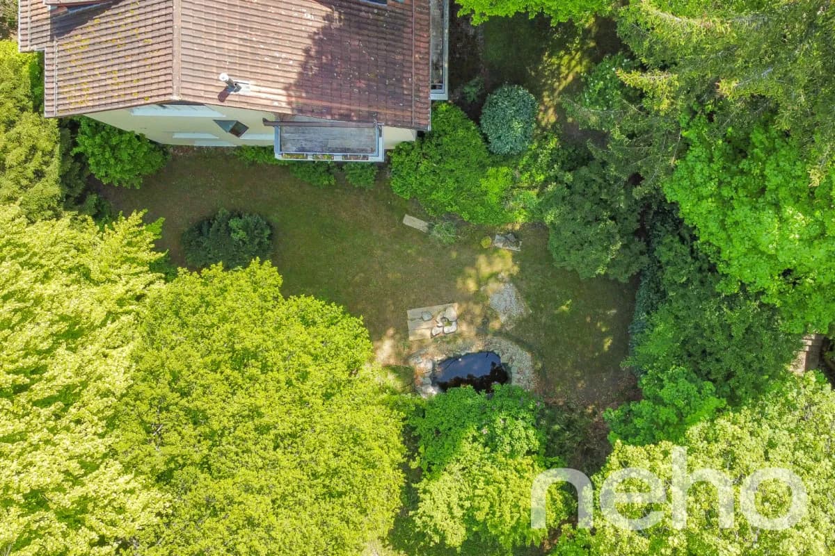 Grosszügige 6.5-Zimmer Maisonettewohnung mit grossem Garten