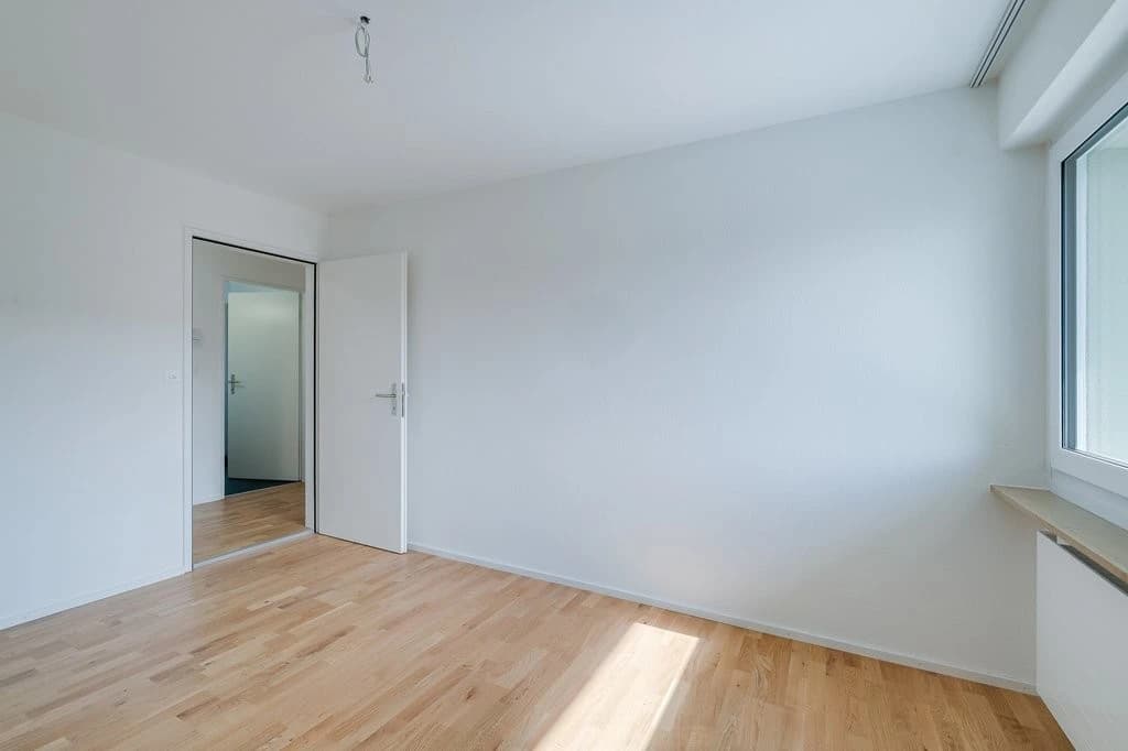 Zentrale und lichtdurchflutete Wohnung