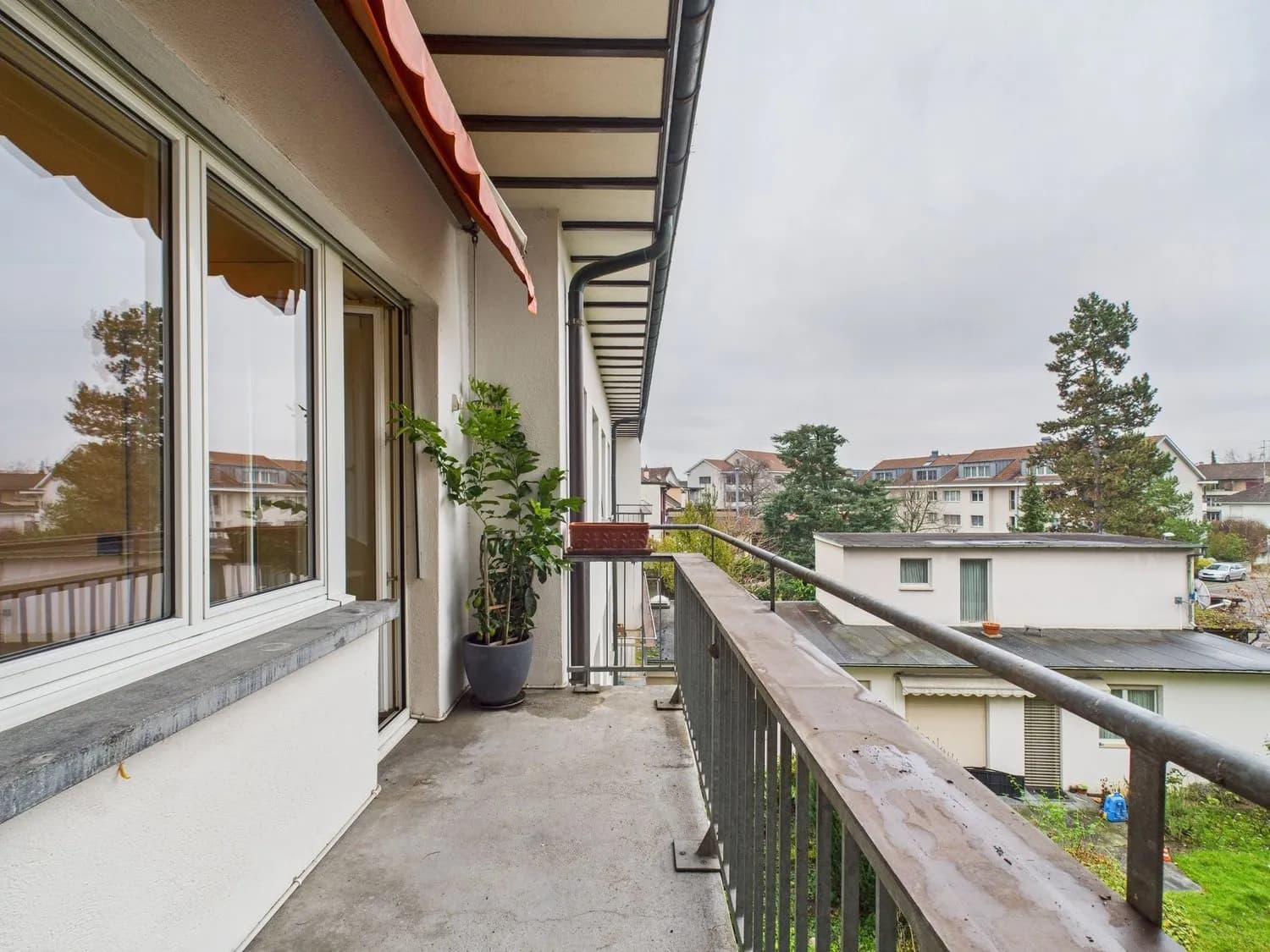 Grosszügige 5.5-Zimmer Wohnung in Allschwil 24 Monate befristet bis 31.07.2027