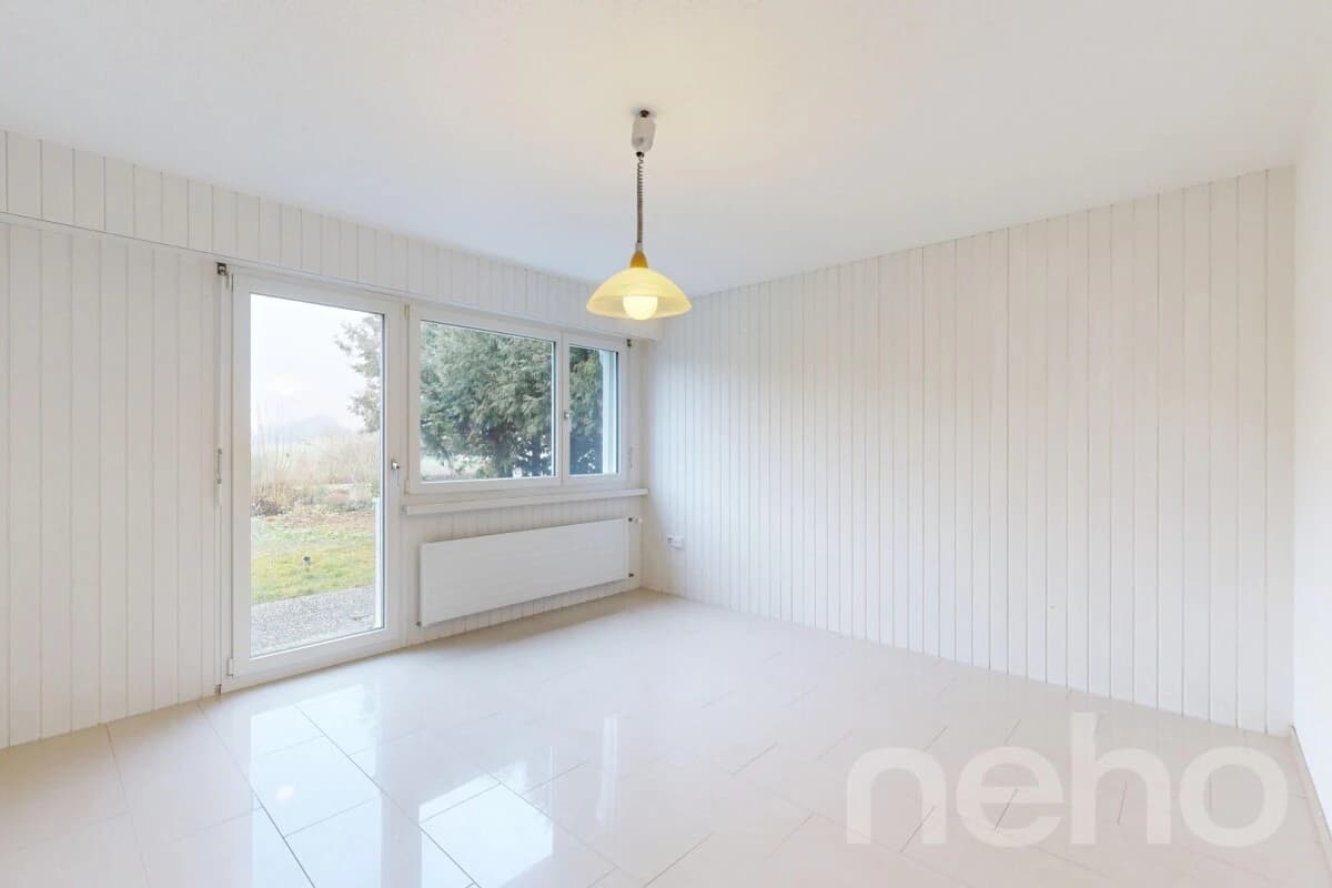 Grosszügiges 6.5-Zimmer-Einfamilienhaus mit 1?111 m2 Grundstück