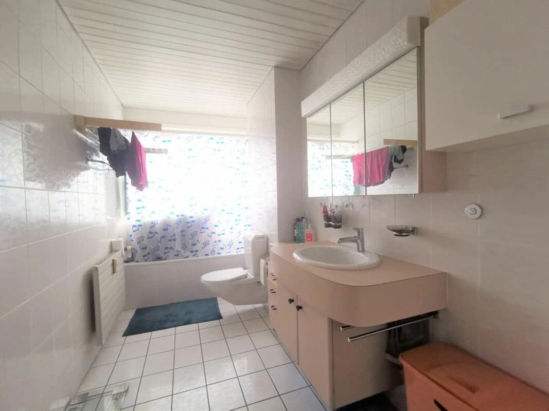 Grosszügige Wohnung im Gundeli