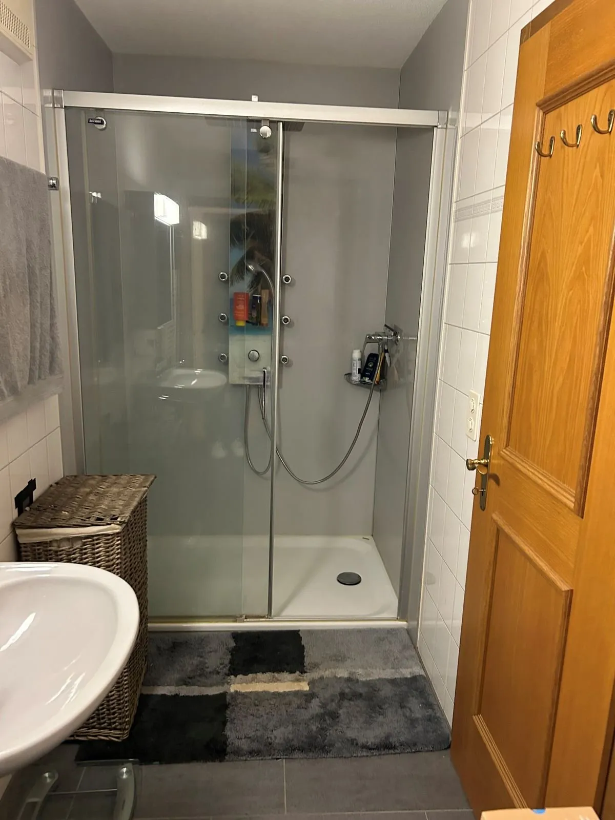 Möblierte 3.5 Zimmerwohnung mit Traumaussicht