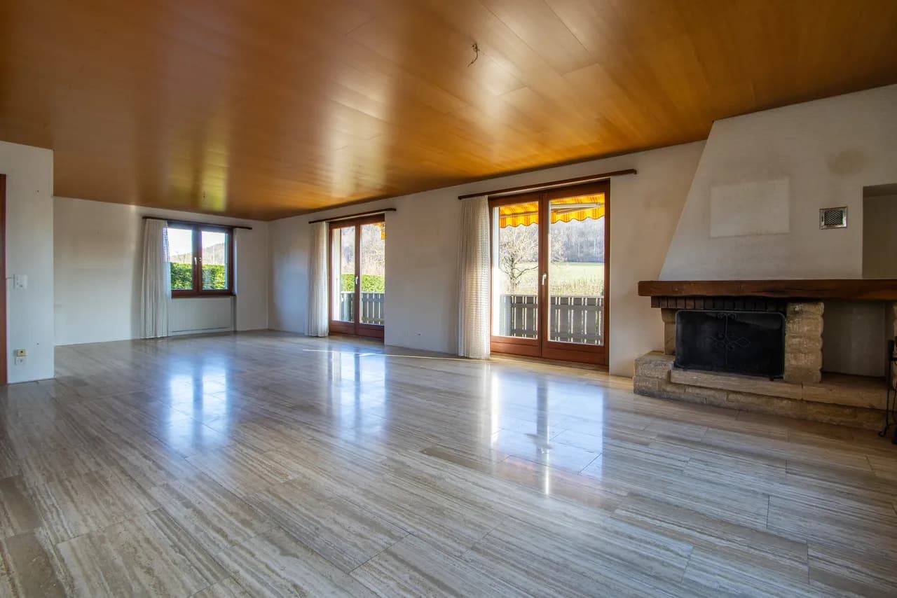 Gepflegtes 4.5-Zimmer Einfamilienhaus mit grosszügigem Umschwung