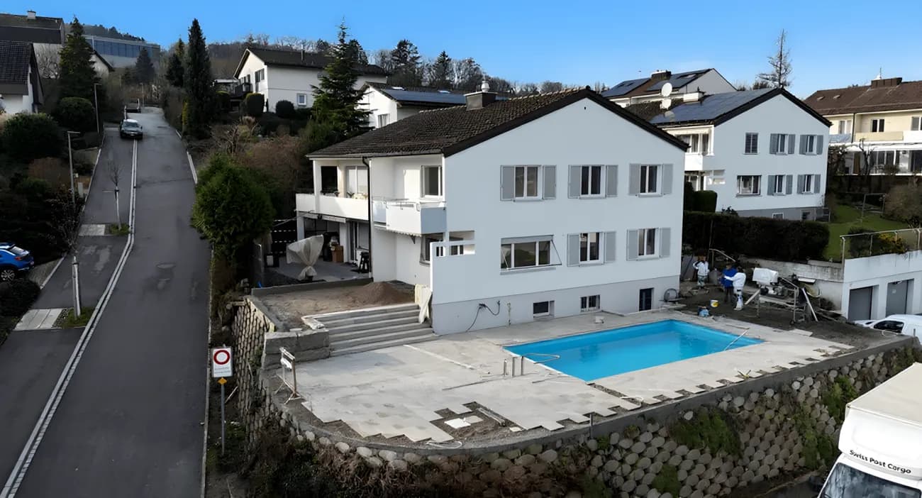 MEIN ZUHAUSE MIT POOL - FREISTEHENDES HAUS