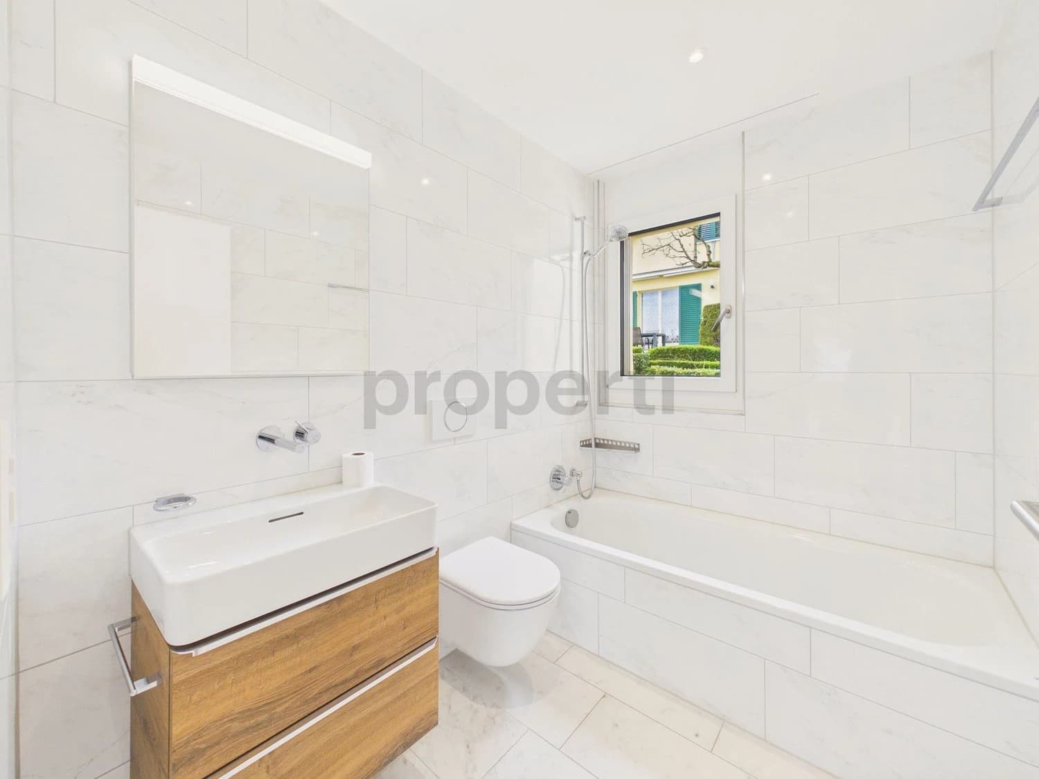 Ihr Traumzuhause in Zürich - Modern, geräumig und mit grüner Oase