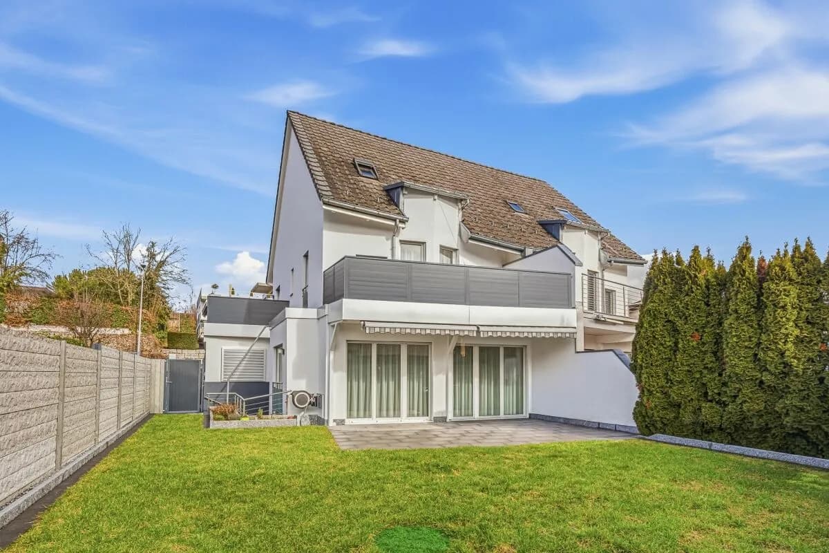 ZEITGEMÄSSES WOHNEN AN FAMILIENFREUNDLICHER LAGE