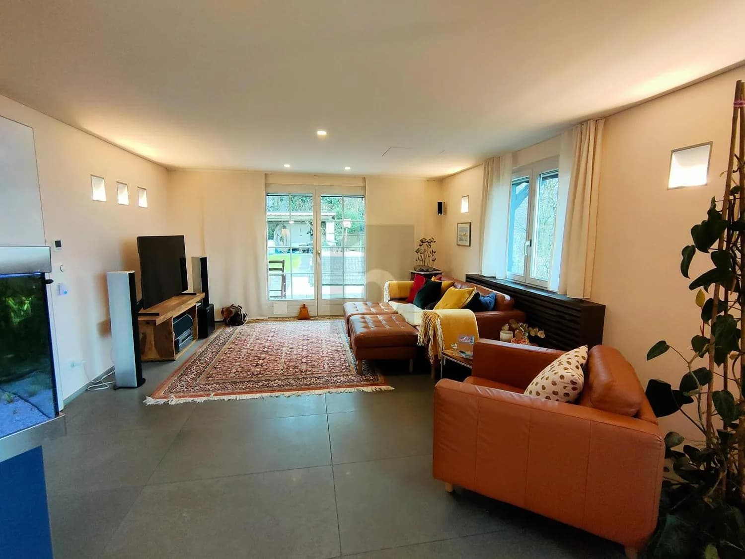 HERRSCHAFTLICH, GROSSZÜGIG MIT AUSSICHT