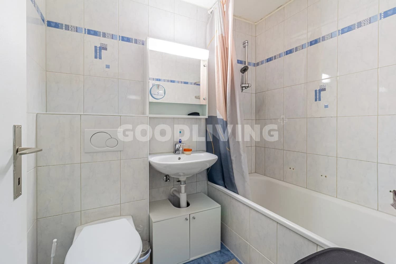 Zwei Ebenen. Eine Perspektive.