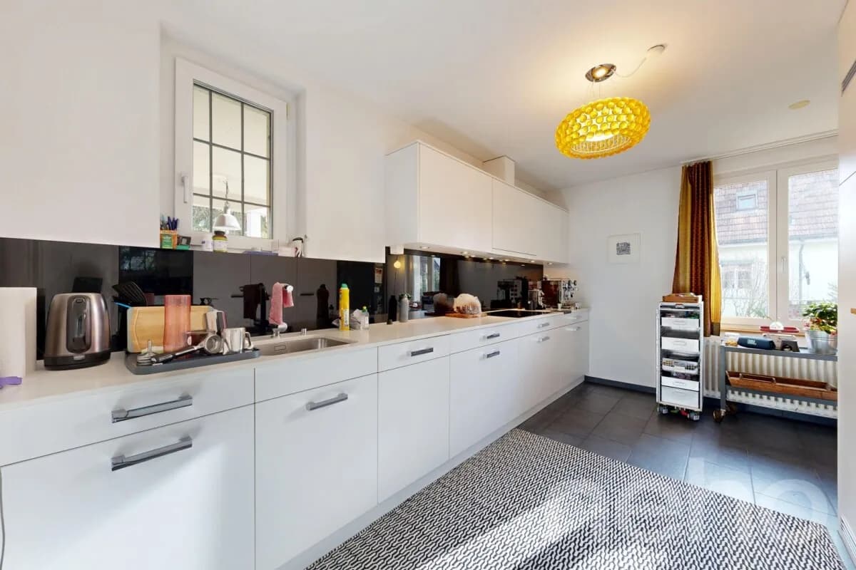 Rarität im Hardhof: Gepflegtes Stadthaus mit Ausbaupotenzial