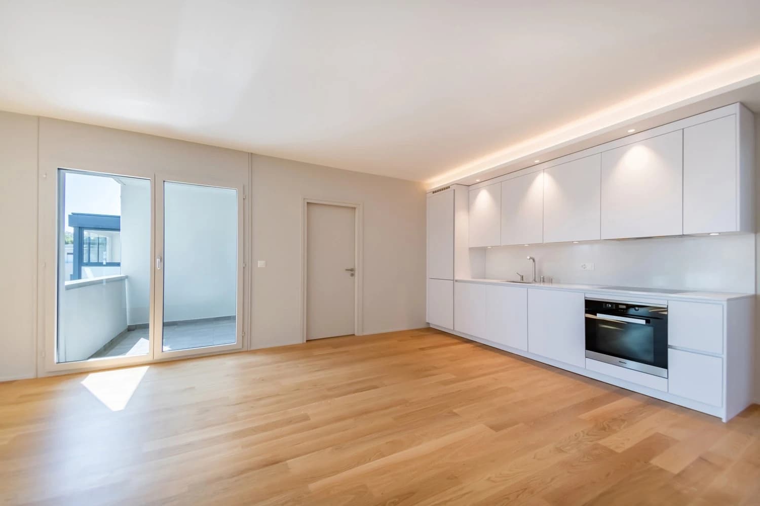 Magnificent appartment3.5 rooms - with terrace and Wintergarden