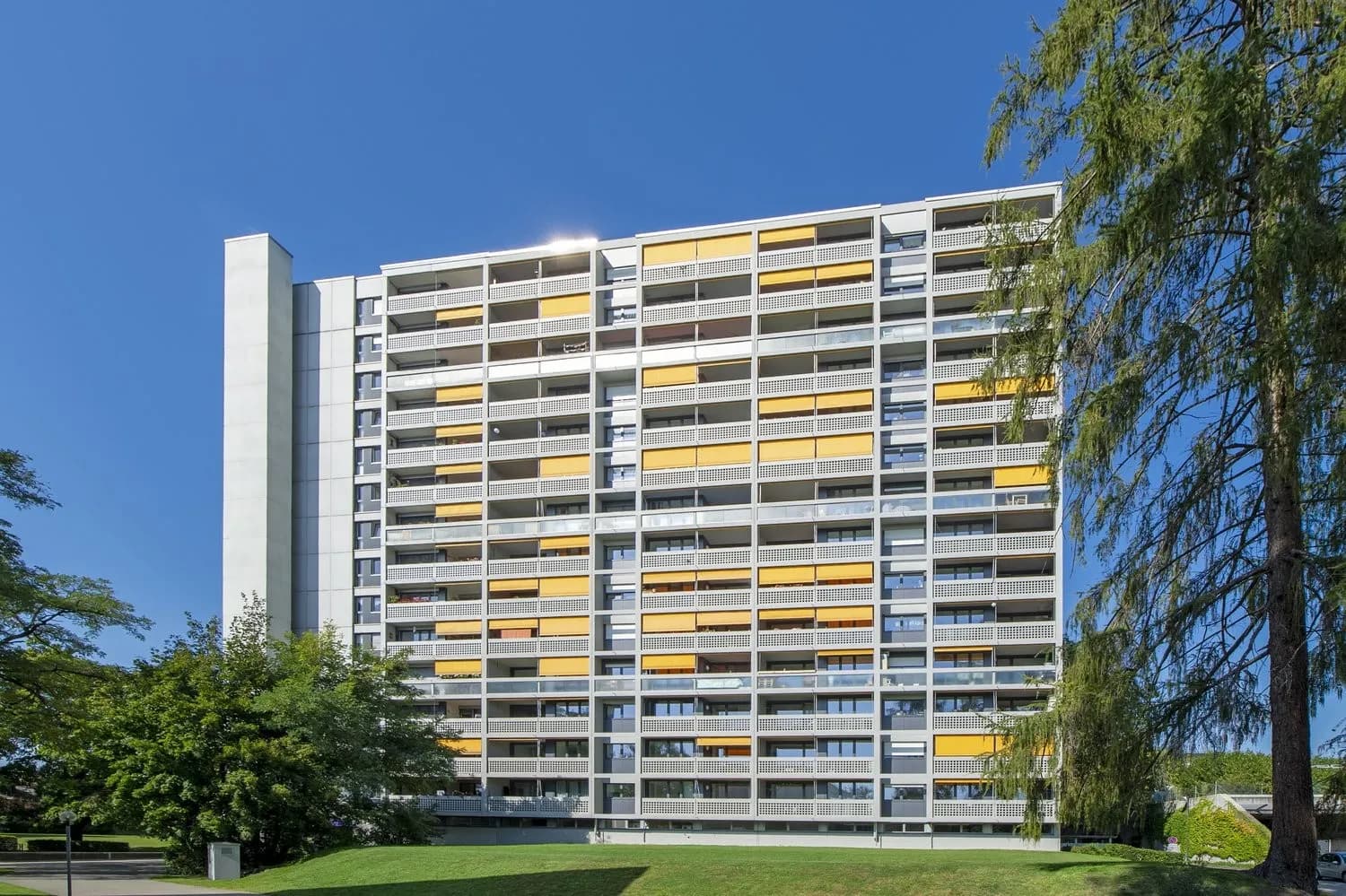 3.5-Zimmer-Wohnung im 4.OG (mit Lift)