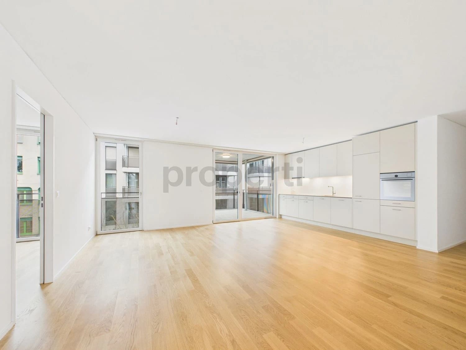 Moderne 3.5-Zimmer-Wohnung mit Balkon, Basel