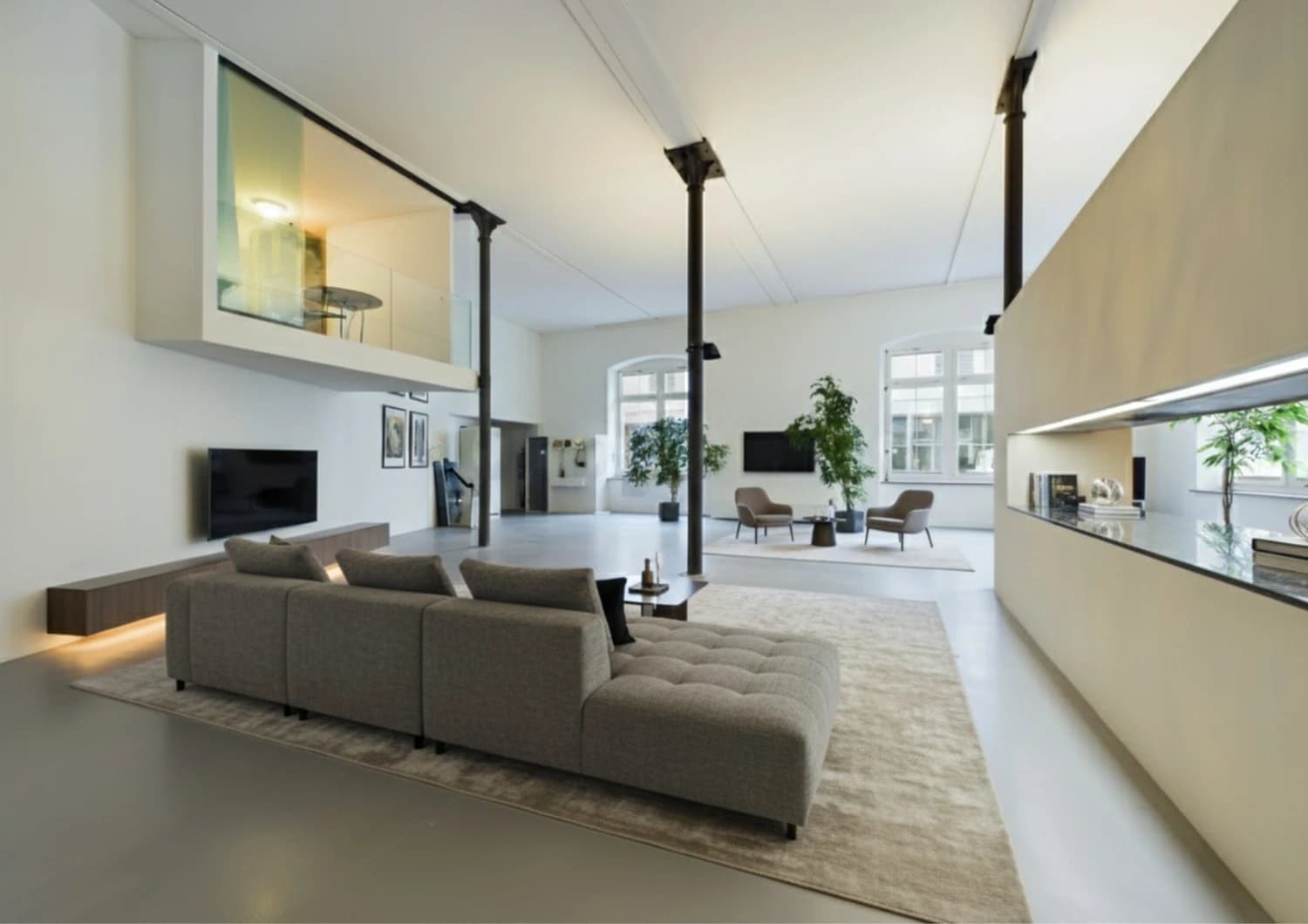 Einzigartiges Loft in Rüti mit 7.5 Zimmern in begehrter Lage!