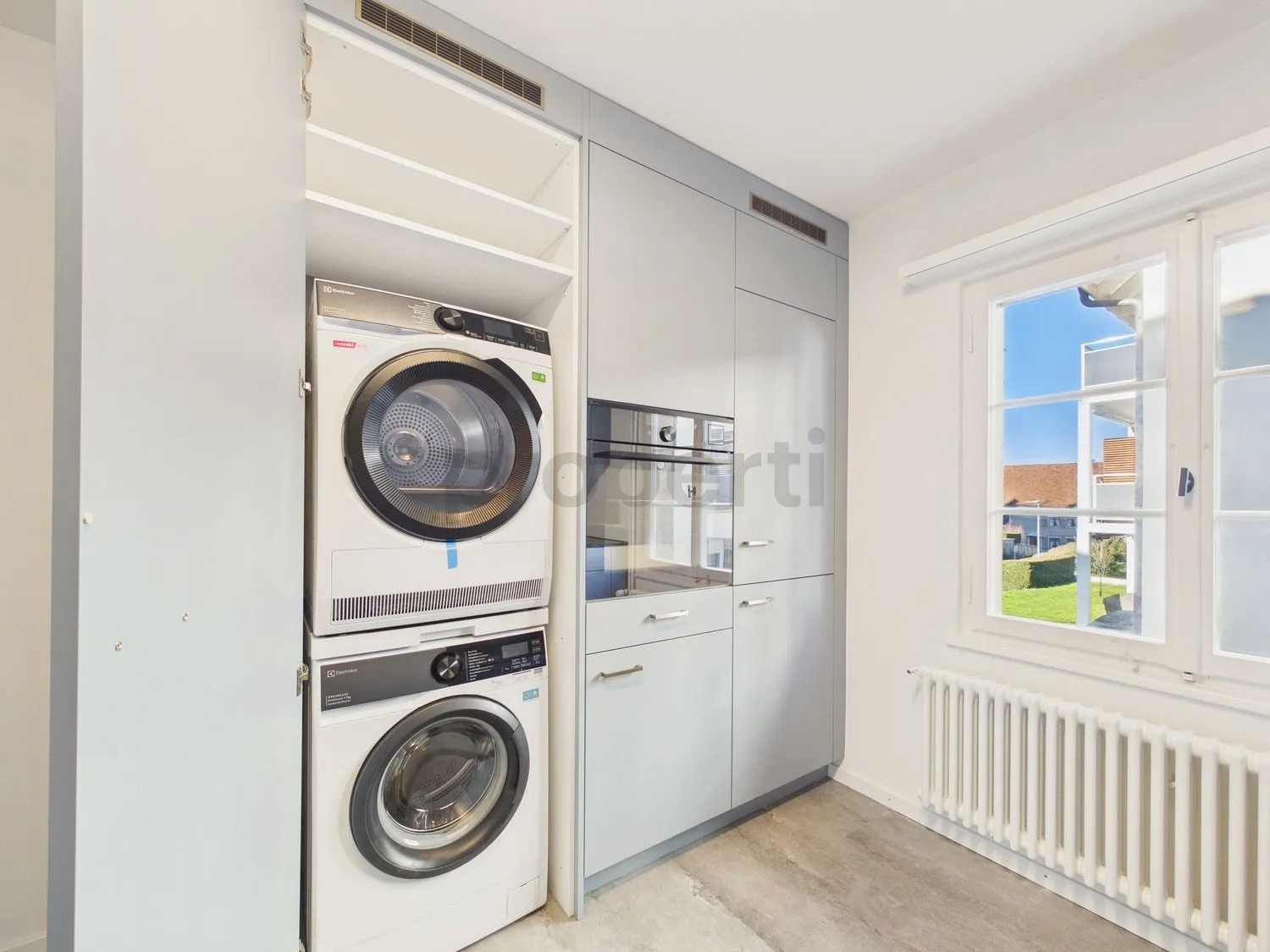 Flexible 4-Zimmer-Wohnung zur individuellen Gestaltung mit Tiefgaragenparkplatz in Ermatingen