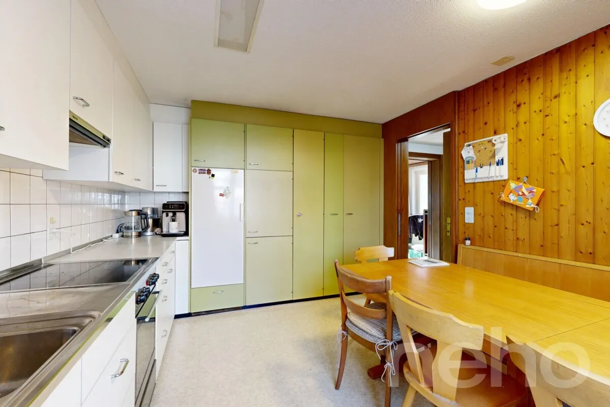 Familienfreundliches Haus mit grossem Garten und Umbaupotential