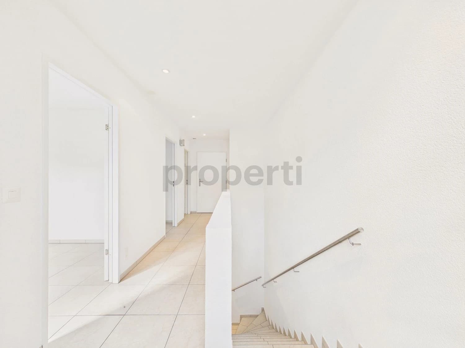 Moderne 4-Zimmer-Wohnung in Büsserach