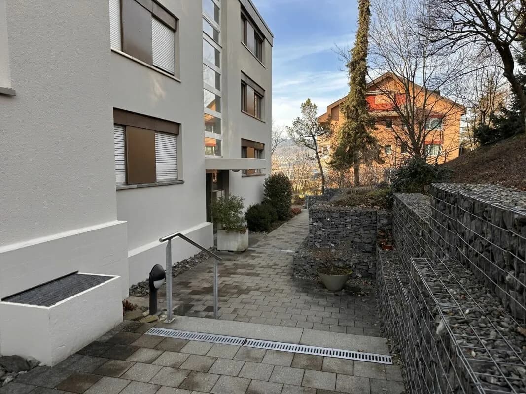 4½-Zimmer-Wohnung inkl. Einstellhallenplatz