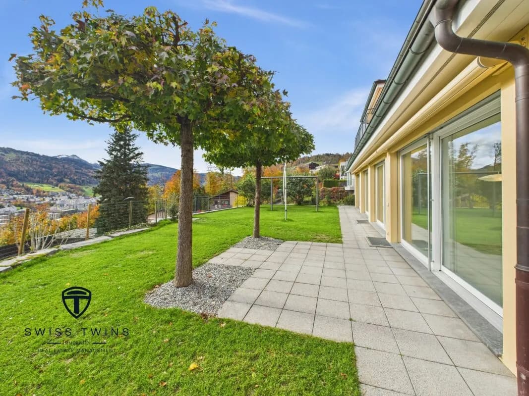 Grosszügiges und modernes Wohnerlebnis mit traumhafter Aussicht am Sonnenberg