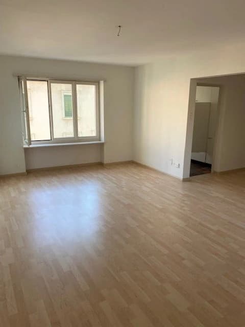 Zentrales Wohnen nähe Rhein!