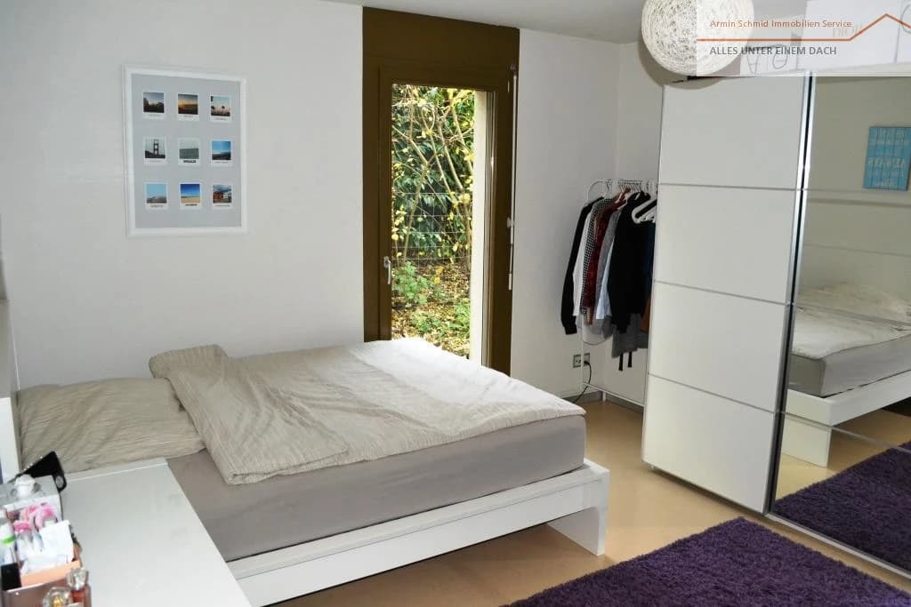 Top 6 1/2-Zimmerwohnung mit 2 Einstellhallenplätzen