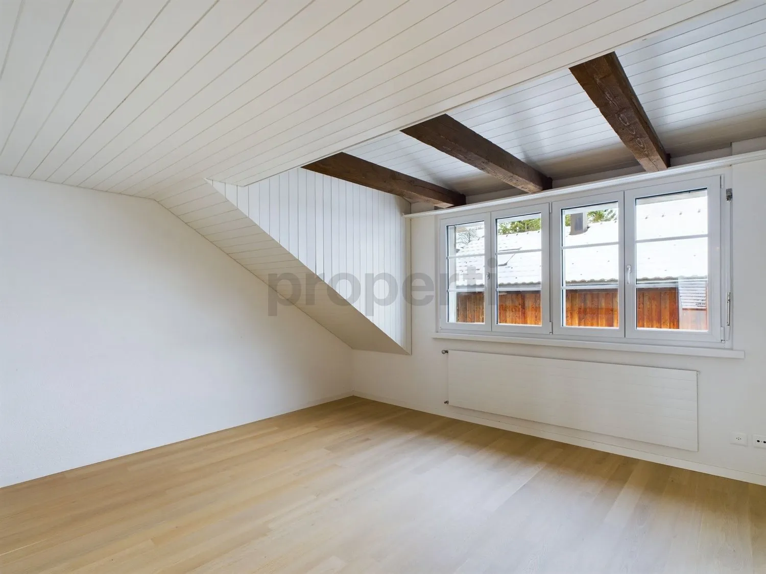 Modernes 5.5-Zimmer-Maisonette-Zuhause auf drei Etagen mit Balkon in Gais