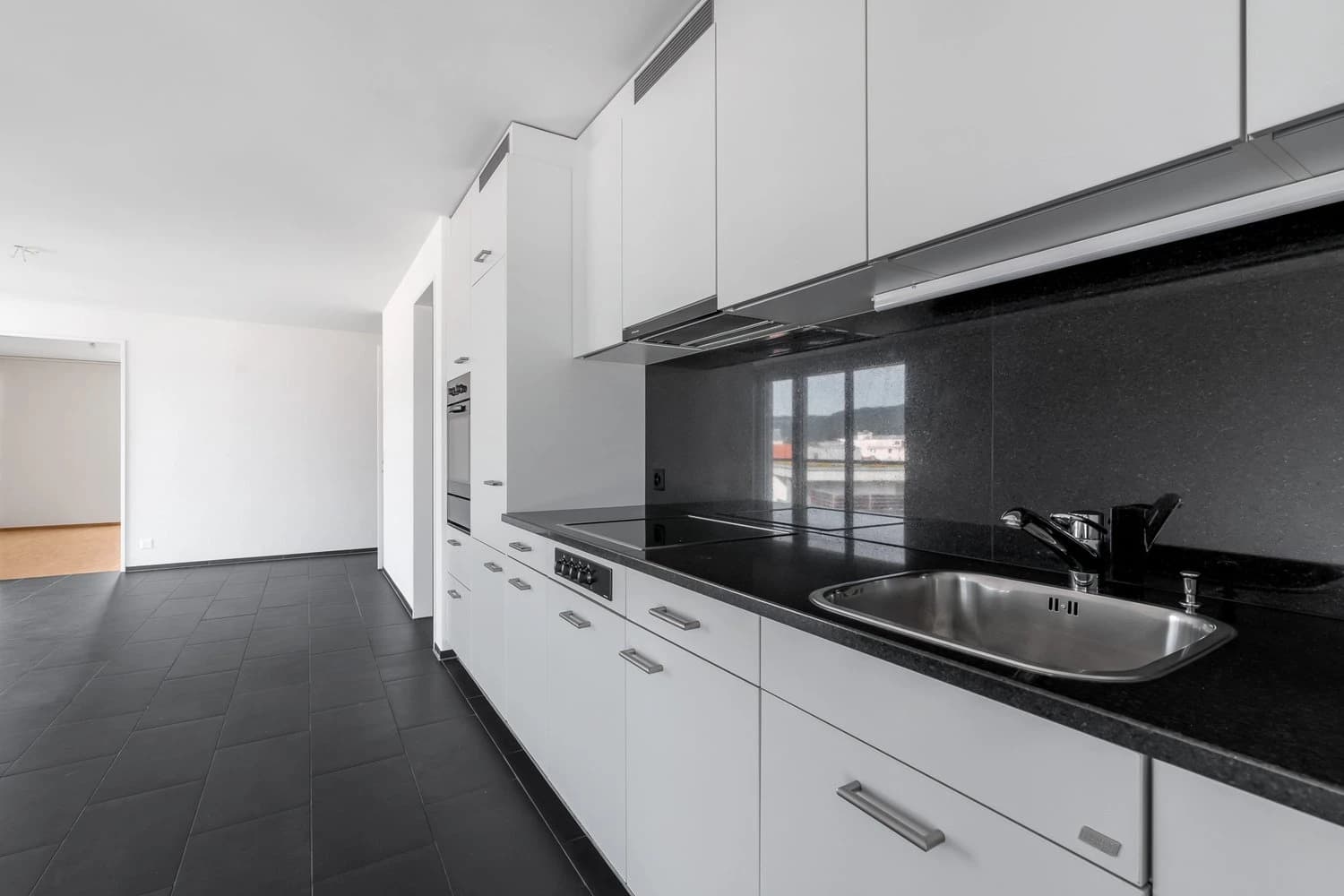 Zentral, modern, grosszügig - TRIO Dietikon!