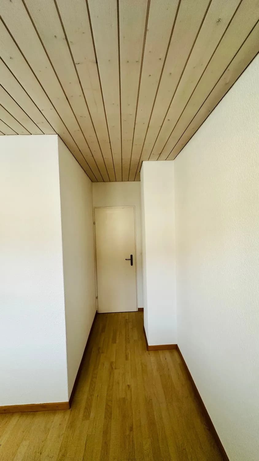 Helle 3.5-Zimmer-Wohnung im 1. Obergeschoss an zentraler Lage in Grenchen