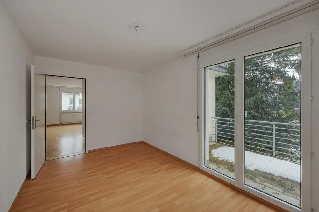 Grosszügige Wohnung - ideal für Wohngemeinschaften