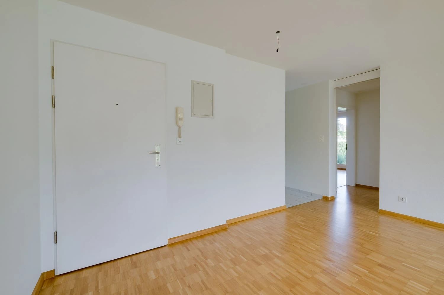 Der Frühling steht vor der Tür. Gartensitzplatz gefällig?