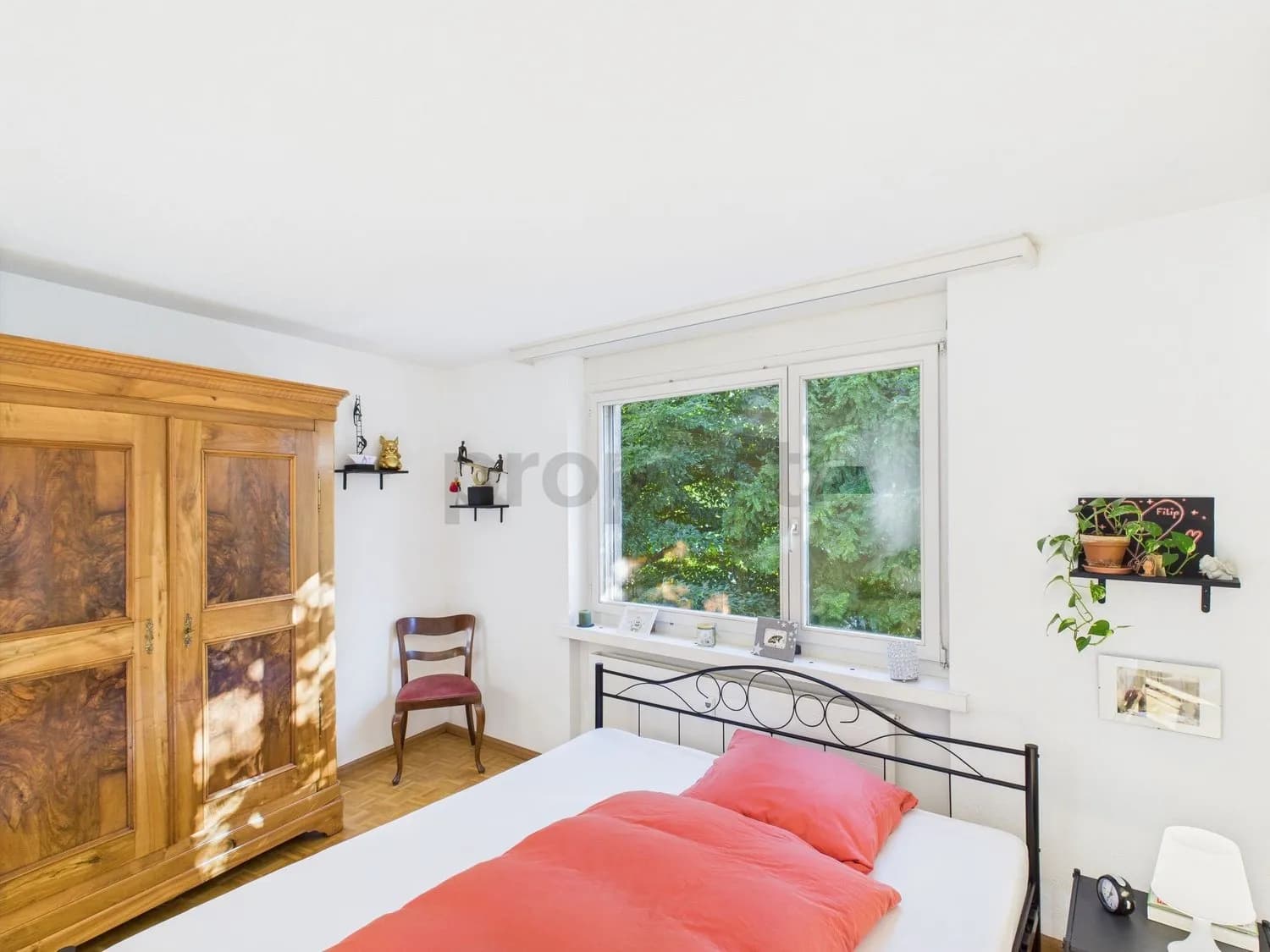 Gemütliche 3.5-Zimmer Wohnung in Bottmingen