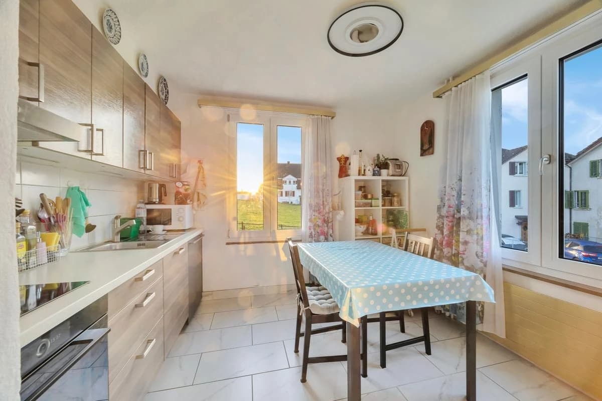 EIN HAUS DAS BEGEISTERT - VIEL SONNE, RUHIG GELEGEN UND MIT POOL