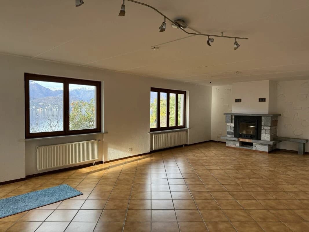 Grosszügiges Haus an idyllischer Lage