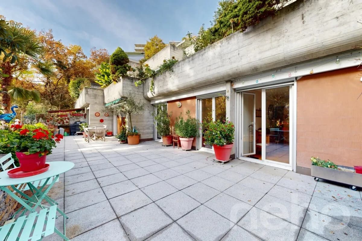 Appartement au rez-de-chaussée avec terrasse de 80 m² à Sion