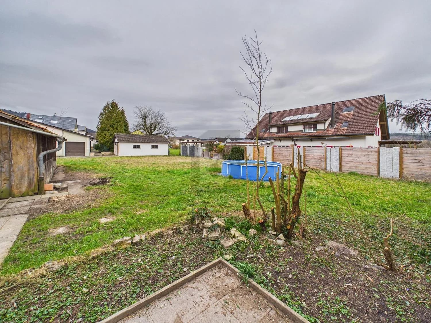 VIEL PLATZ - MIT SCHEUNE UND GROSSEM GARTEN!