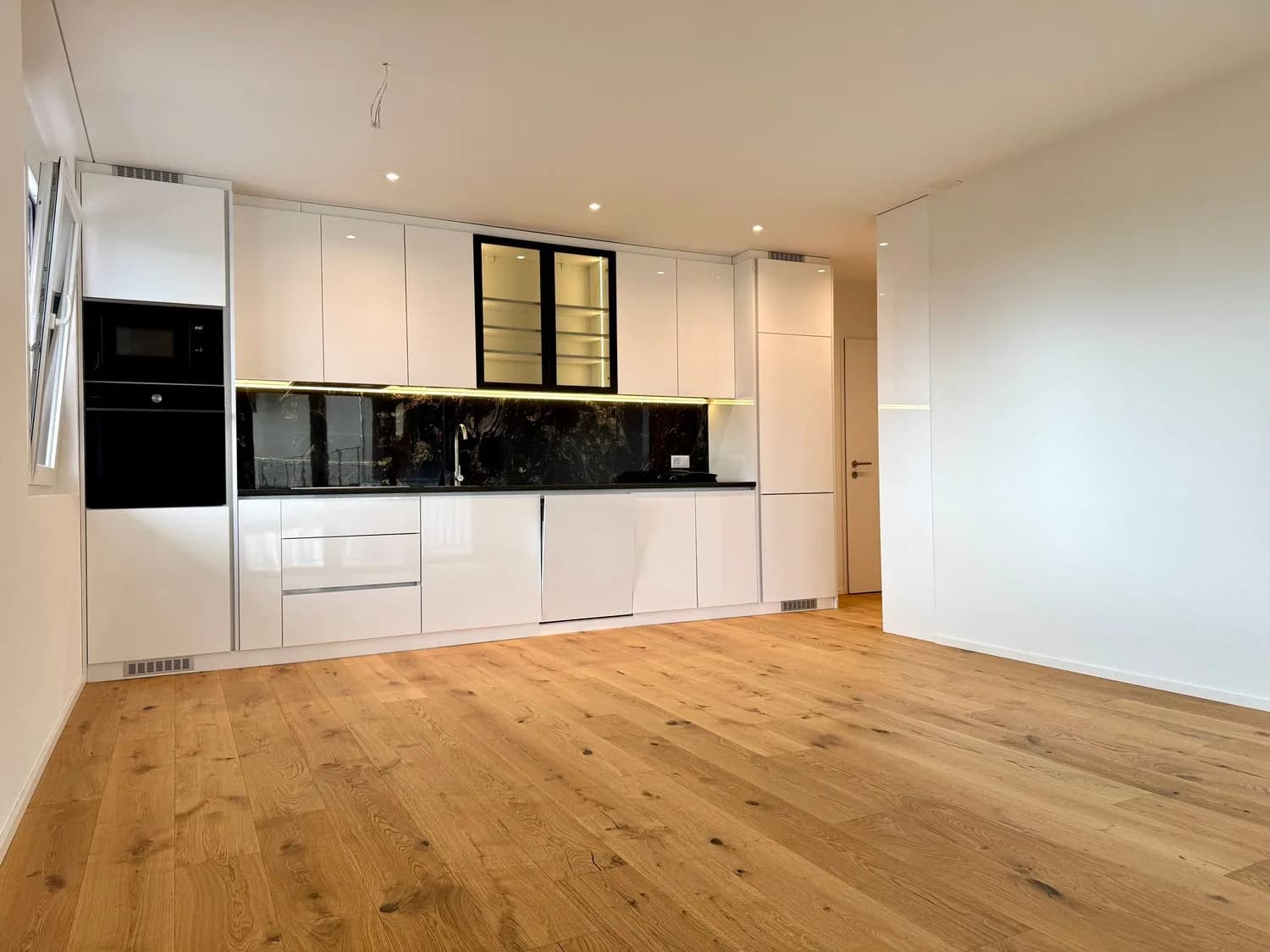 Neubau 3.5-Zi.-Wohnung mit Balkon in Oberbuchsiten mieten