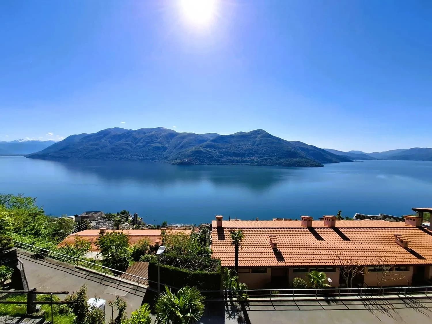 3.5-Zimmer Haus - Wohnoase mit Panoramablick auf den Lago MaggioreCasa da sogno con vista lago a Brissago  perfetta come residenza o casa vacanza