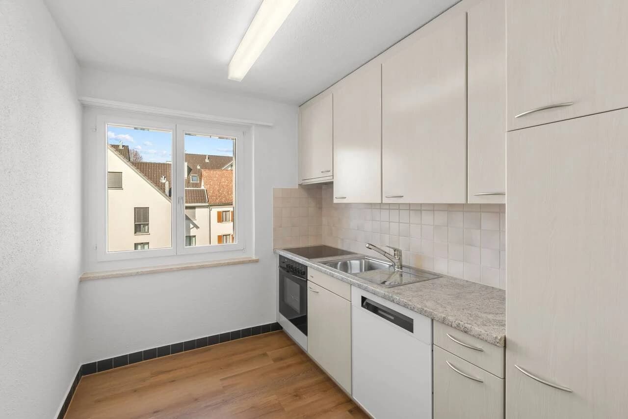 Frisch renovierte Wohnung in Seenähe - modernisiert und ideal gelegen