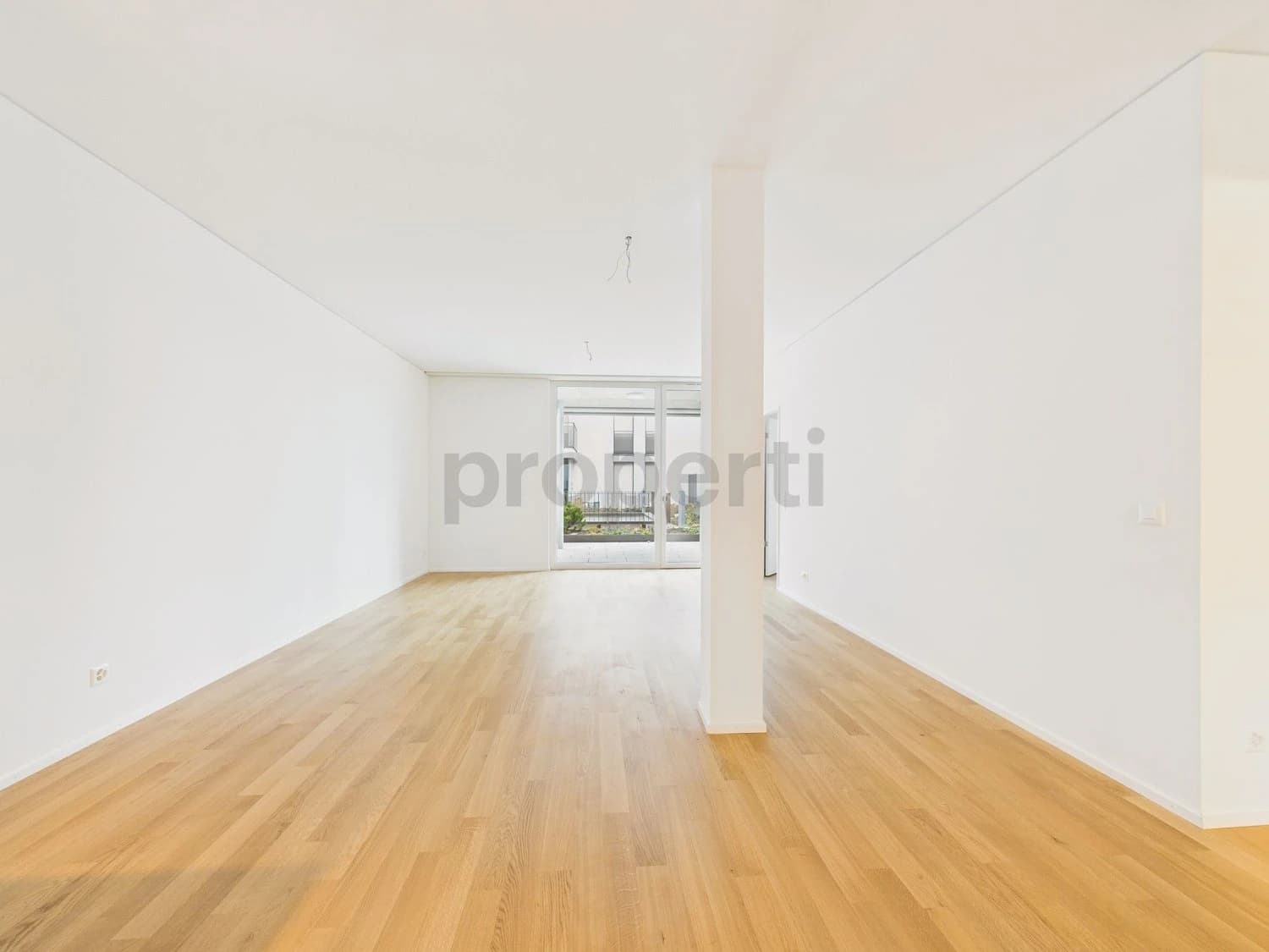 Moderne 2.5-Zimmer-Wohnung mit Balkon, Basel