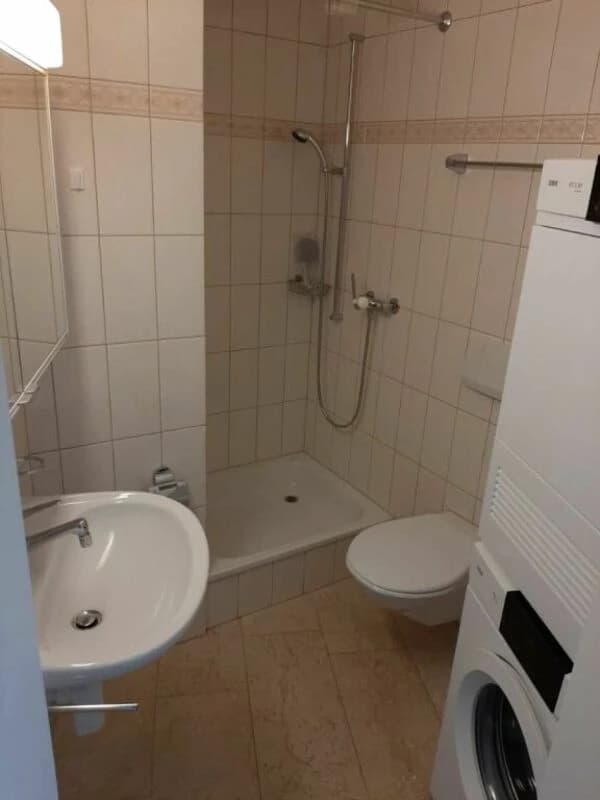 Zentrale 2-Zimmer-Wohnung am Klosterplatz zu vermieten