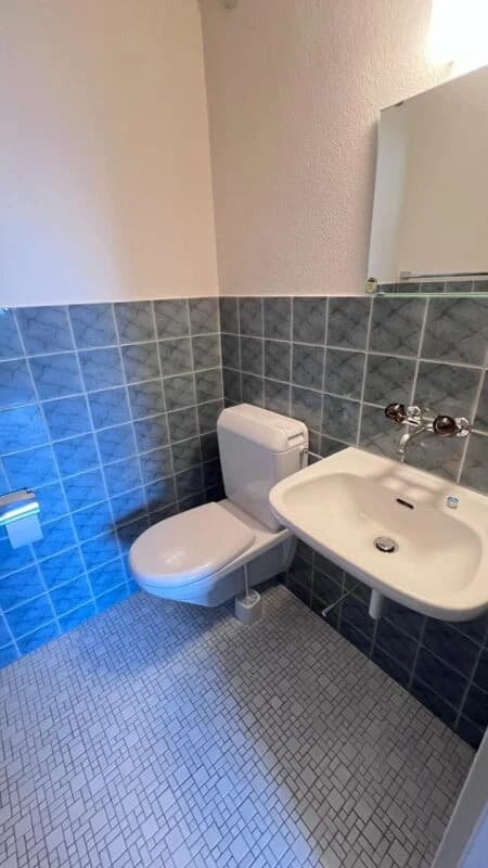 Schöne helle 3 1/2 Zimmer Wohnung